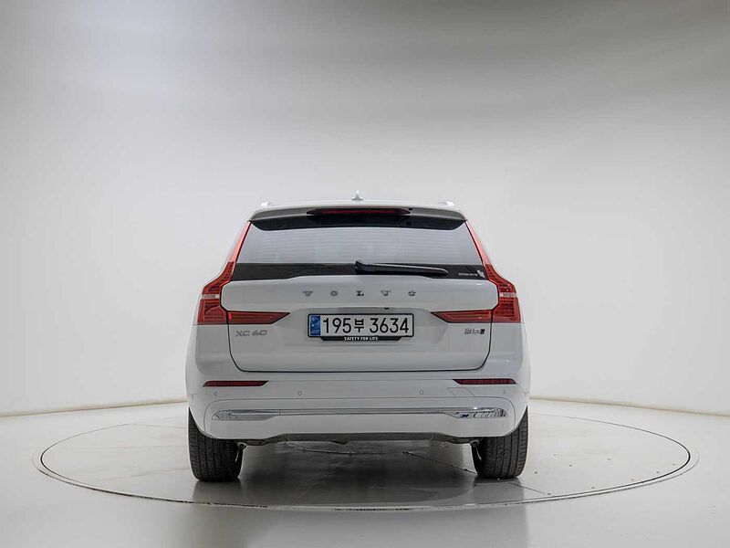 Volvo  Ultimate, B5 AWD 마일드 하이브리드, 가솔린, 브라이트