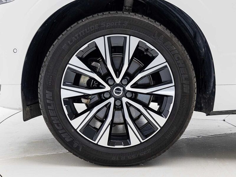 Volvo  Ultimate, B5 AWD 마일드 하이브리드, 가솔린, 브라이트